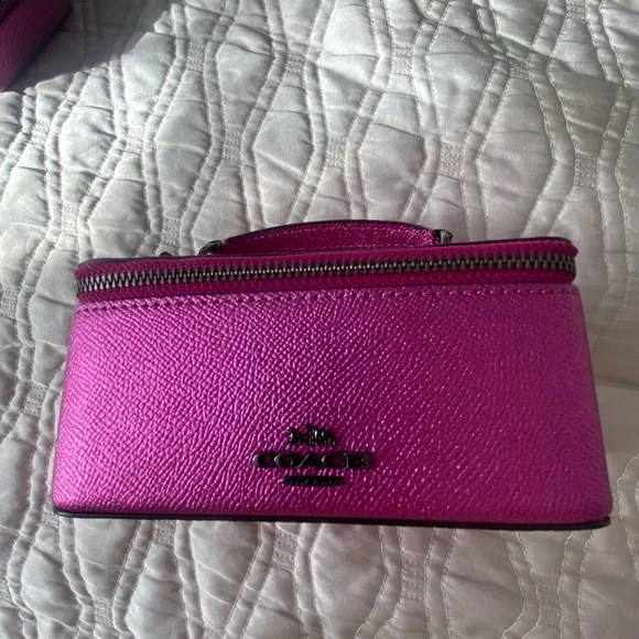 Coach Mini Jewelry Vanity Bag Trinket and Pill Box - Picture 4 of 6